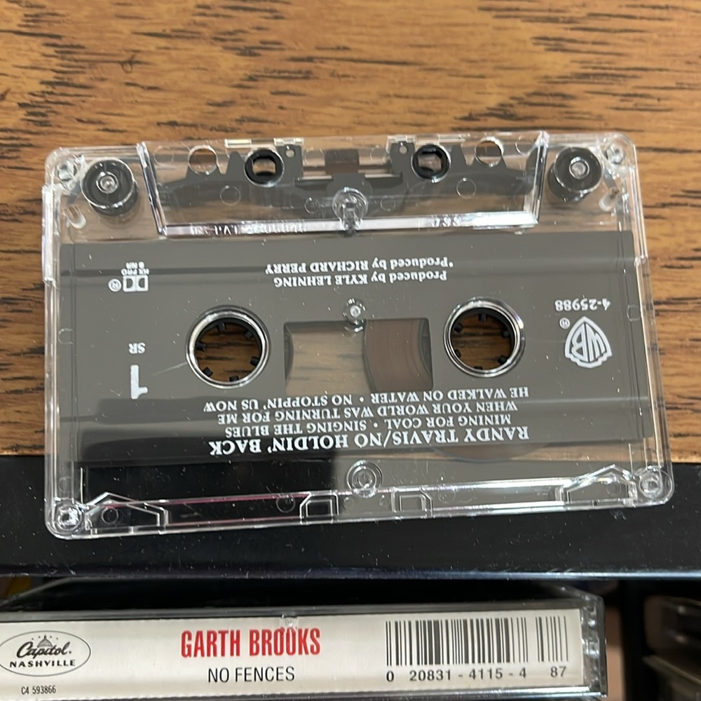 Cassettes - Picture 5 of 5